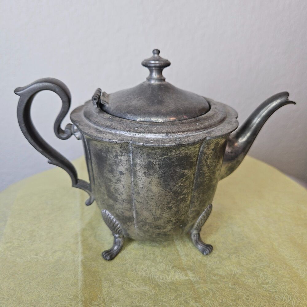 VTG Pewter Teapot KSC Knickerbocker Silver Broken Lid Patina Victorian Decor